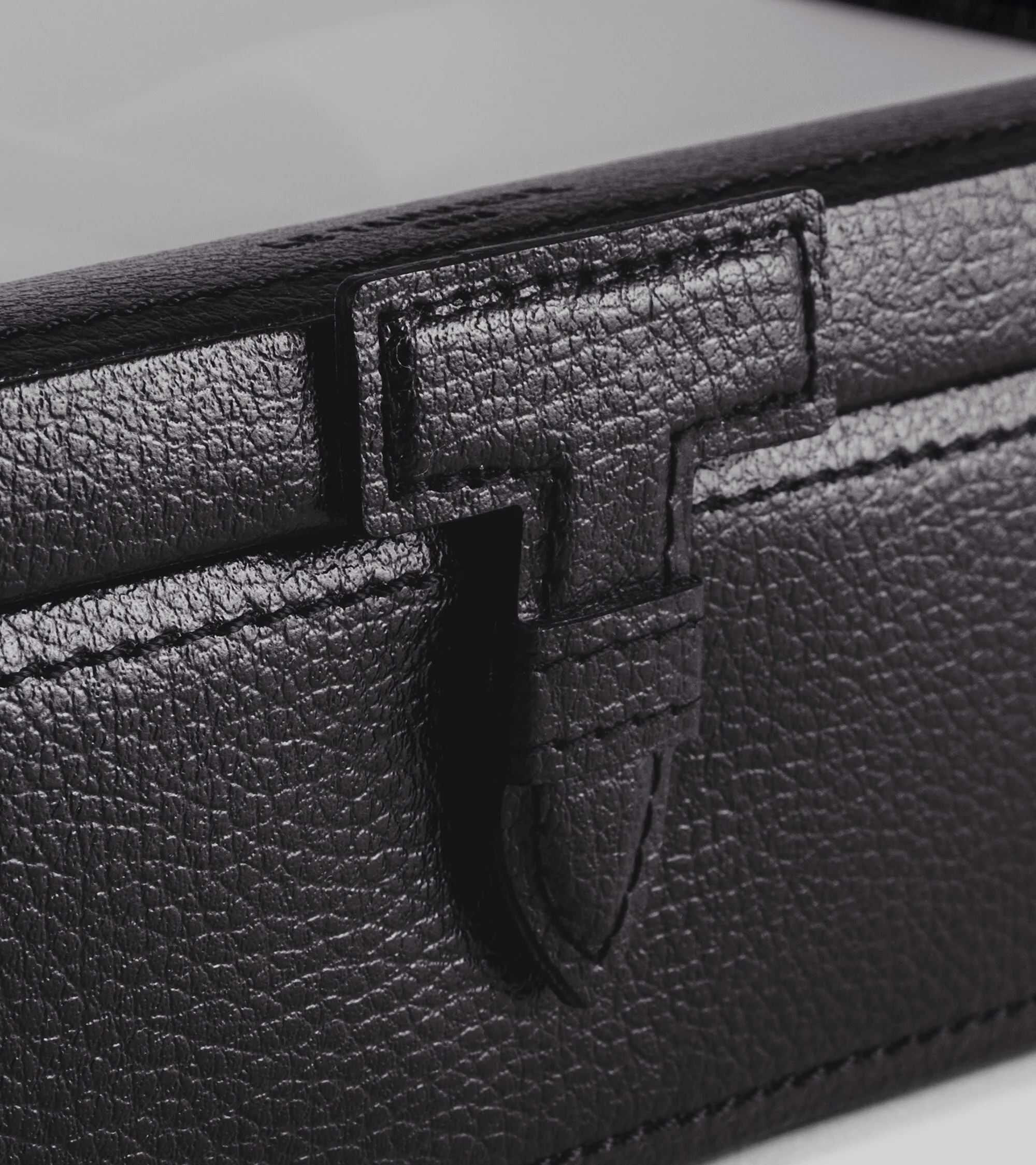 Coffret 10 montres en cuir - Image 2