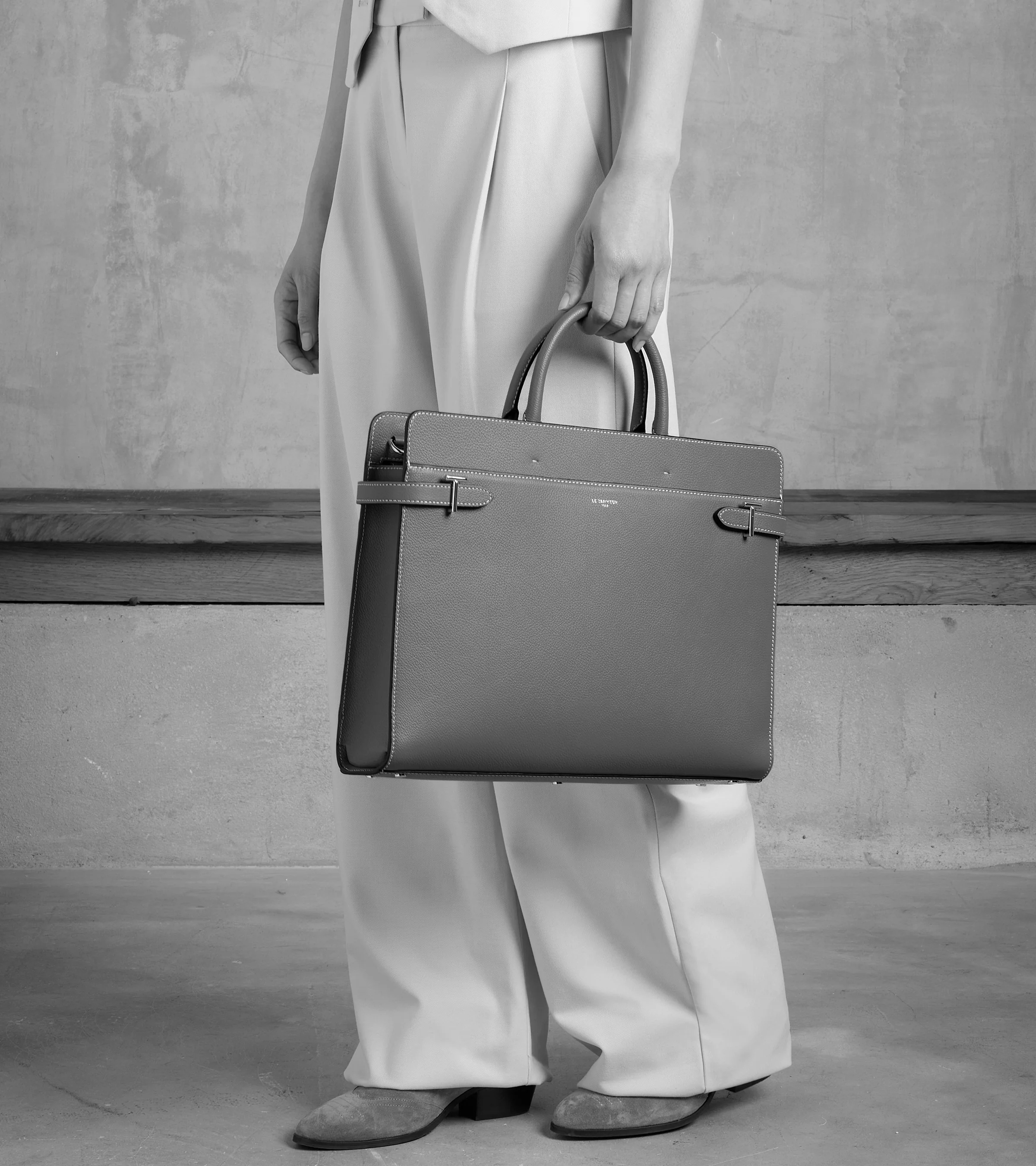 Porte document 15" Emilie en cuir signature T - Image 6